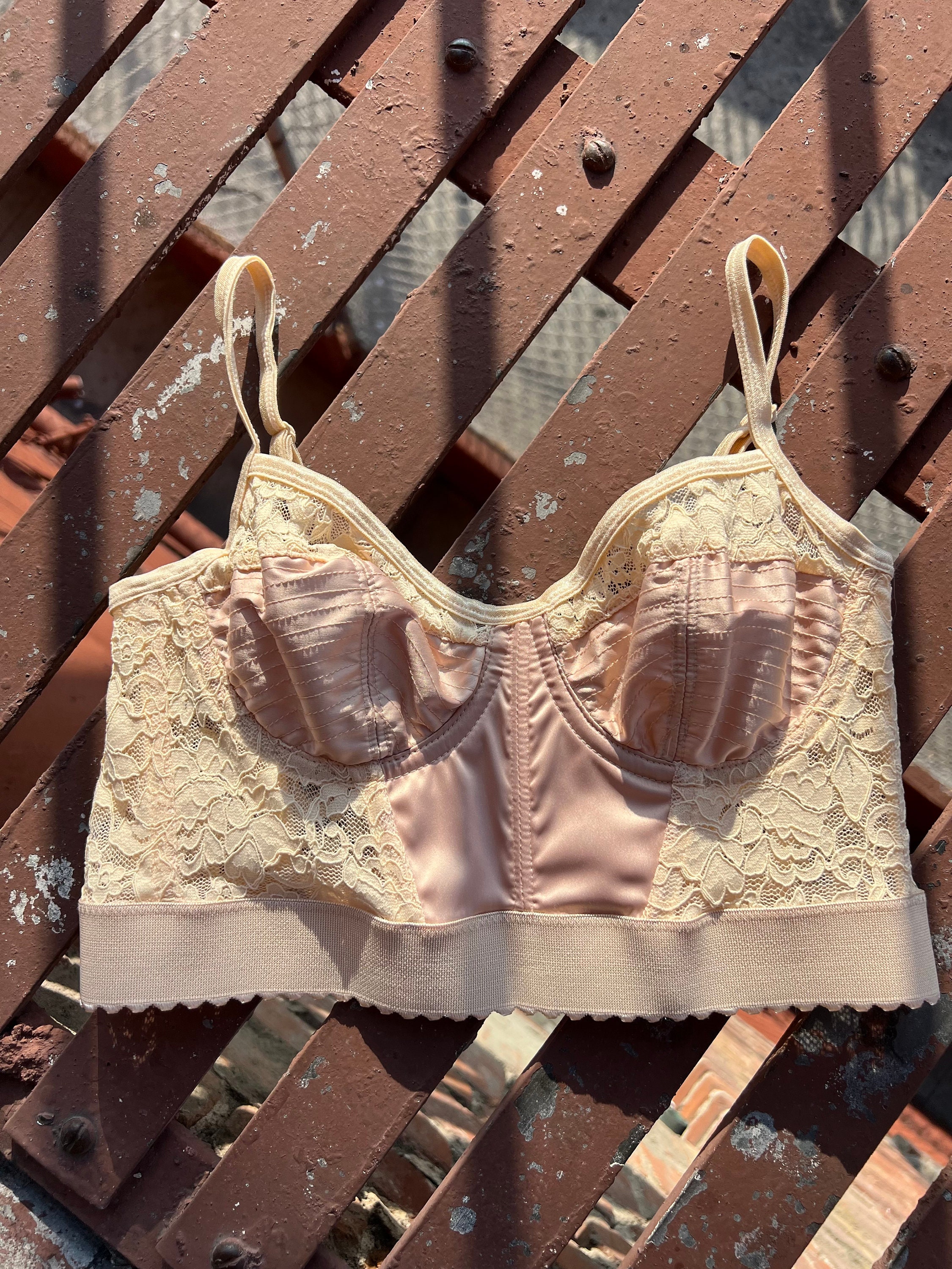 【azuki】nude vintage Shoulder Bustier Vintage Bustier (nude Lace) - Etsy