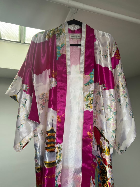 Cherry Blossom Kimono - image 5