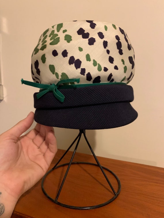 Cloche Bucket Hat Gem