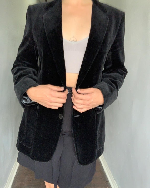 Black Velvet Blazer - image 3