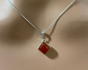 Carnelian Pendant /Healing Pendant/Dainty Carnelian Pendant/ Carnelian Necklace /Natural Carnelian Necklace/Made In USA