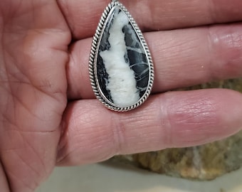 White Buffalo Pendant Necklace/Sterling Silver/White Turquoise Pendant/Handmade Pendant/Gift/White Buffalo Pendant/White Buffalo/LL166