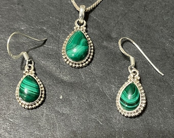 Malachite jewelry set/ Malachite earrings / Malachite necklace / Sterling silver jewelry set/ Sterling silver/ Malachite pendant