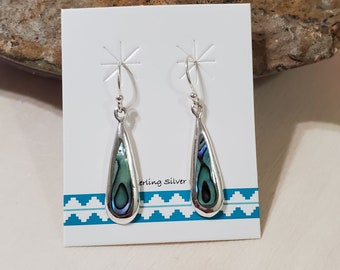 Pendientes delicados de concha de abulón, Plata de ley, Joyería de concha de abulón, Pendiente colgante, Pendiente de concha, Para ella, Pendiente colgante