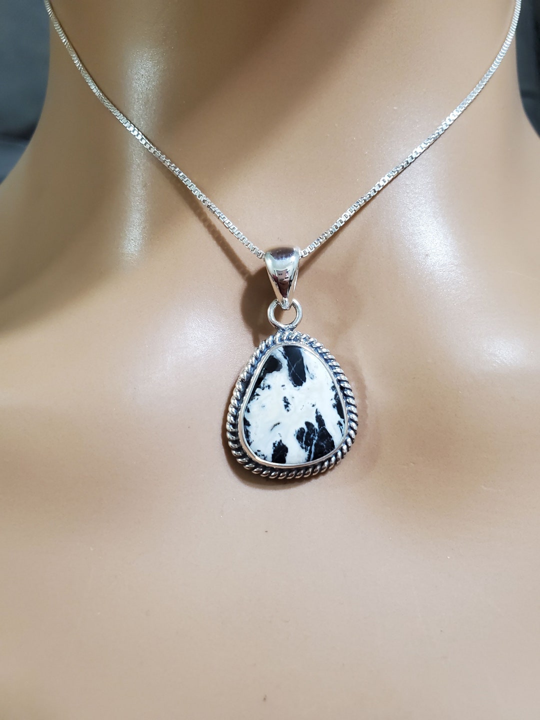 White Buffalo Pendant Necklace/sterling Silver/white Turquoise Pendant