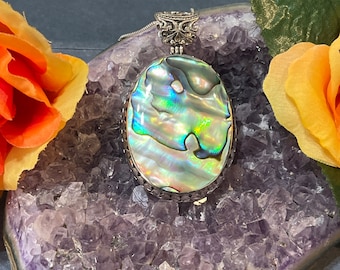 Oval Abalone Shell Pendant Necklace / Sterling Silver Jewelry / Abalone Shell Necklace / Abalone Shell Pendant / Shiny Pendant Necklace