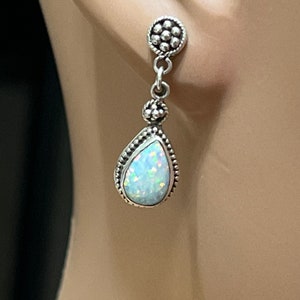 Teardrop White Opal Earrings / White Opal Earrings/ White Opal Jewelry/Opal earrings /Sterling Silver/Opal jewelry/Dainty Earrings