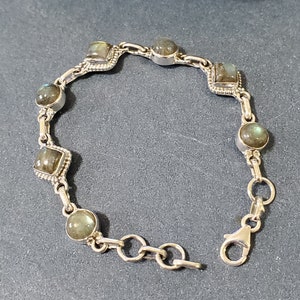 Labradorite link bracelet/ Labradorite bracelet/ Labradorite/ Sterling silver bracelet/ Sterling silver/Labradorite and silver bracelet