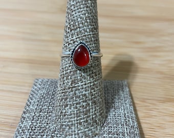 Genuine Carnelian Ring/Red Carnelian Ring/Sterling Silver Ring/Carnelian Ring/Carnelian Crystal Ring/Simple Ring/Silver Ring