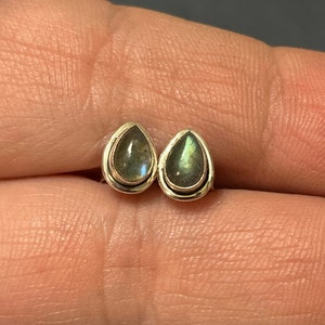 Teardrop Labradorite Stud Earrings/ Small Teardrop Labradorite Earring/Sterling Silver Earring/Dainty Silver Stud/Gift For Her/Small Stud