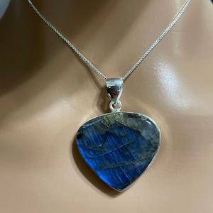 Labradorite Pendant/Teardrop Labradorite Necklace/Sterling Labradorite Pendant/Statement Pendant/Natural Labradorite Pendant Necklace