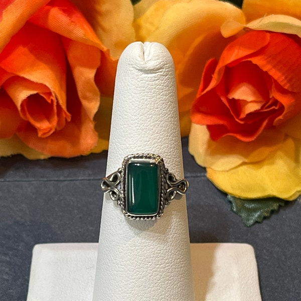 Green Onyx Ring/ Sterling Silver ring/ Green Onyx/ Sterling Silver