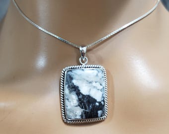 White Buffalo Pendant Necklace/Sterling Silver/White Turquoise Pendant/Handmade Pendant/Gift/White Buffalo Pendant/White Buffalo/LL158