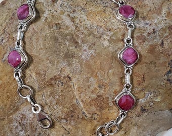 Pulsera de eslabones de rubí/ Pulsera de rubí/ Rubí/ Pulsera de plata de ley/ Plata de ley/ Pulsera de rubí y plata/ B2