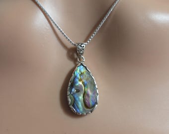 Colgante de concha en forma de lágrima con opciones de cadena / Colgante de plata de ley con concha / Colgante de concha de paua / Colgante de concha de abulón / A409-AR