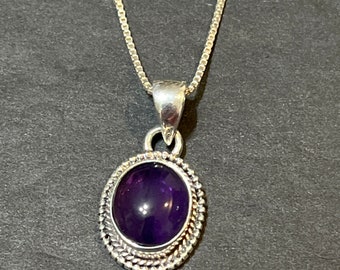 Amethyst link necklace / Amethyst pendant / Natural Amethyst / Sterling silver necklace / Sterling silver Pendant