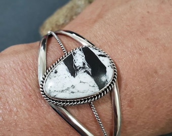 White Buffalo Cuff / Sterling Silver/White Buffalo Cuff Bracelet/Silver Cuff Bracelet/White Turquoise Cuff/White Stone Cuff /B33