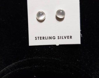 4mm Tiny Moonstone Stud Earring/Small Moonstone Earring Post/Small White Stone Stud/Natural Moonstone Studs