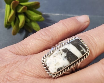 ホワイトバッファロー スターリングシルバー ネイティブアメリカン