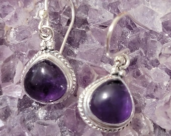 Amethyst Earrings/Purple Earrings/Pear Earrings/  Natural Amethyst/ Teardrop Amethyst Earrings/Amethyst Jewelry/Sterling Silver Earrings/