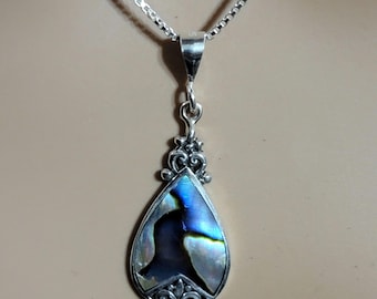 Abalone Shell Pendant Necklace / Sterling Silver Jewelry / Abalone Shell Necklace / Abalone Shell Pendant / Shell Pendant / Abalone / A63