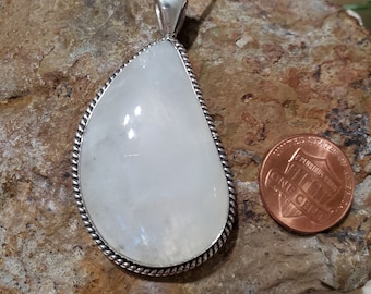 Teardrop Rainbow Moonstone Pendant/Boho Moonstone/Natural Moonstone/925 Sterling Silver/Moonstone/Crystal Rainbow Moonstone/R004