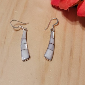 Pink Mother of Pearl Earrings / Dangle Earrings / Sterling Silver / Mother of Pearl Inlay Earrings /Long Drop Earrings