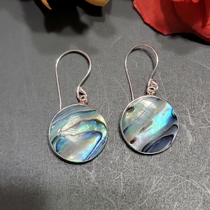 Abalone Shell Earrings / Sterling Silver / Shell Dangle Earrings / Round Abalone Shell Earrings / Shell Jewelry / Shell Earrings / A82-AR
