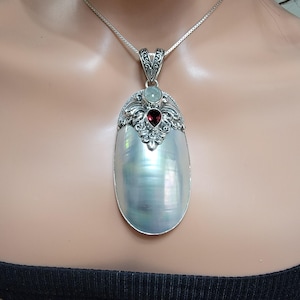 Nautilus Pendant Necklace/Sterling Silver/White Shell Pendant/Shell Pendant Necklace Large Shell Pendant Necklace/Nautilus Pendant/A181-AR