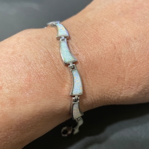 White Opal Link Bracelet/Sterling Silver Bracelet/Fire Opal Bracelet/Opal Bracelet/Dainty linking Bracelet/Opal Inlay Bracelet/For Her