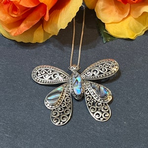 2 in 1 Butterfly Abalone Shell Pendant and Brooch / Burrerfly Pin / Abalone Shell Necklace / Abalone Shell Pendant / Abalone Shell Jewelry