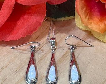 White Opal Teardrop Jewelry Sets/ Opal earrings/ Opal Jewelry sets/ Opal necklace /Sterling Silver/Opal pendant /White Opal Earring