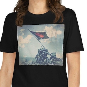 Bangladesh Freedom Fighter Unisex T-Shirt, Bangladesh Flag shirt, Desi pop art shirt, Bangla Revolution shirt, Bengali T-shirt, Vintage Tee