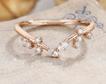 Curved Leaf Wedding Band, Vine Moissanite Ring, Branch Ring, Twig Ring Rose Gold, Dainty Diamond Ring, Woodland Ring, Delicate Ring