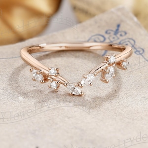 Geschwungener Ring Blatt, Rebe Moissanite Ring, Zweig Ring Roségold, Diamanten Ring, Waldring, zierlicher Ring