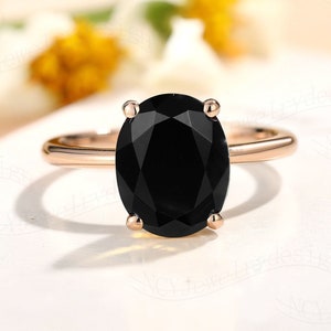 Black Onyx Engagement Ring, Solitaire Onyx Ring, Oval Ring Rose Gold, Black Gemstone Ring, Unique Ring, Anniversary Ring, Antique Ring