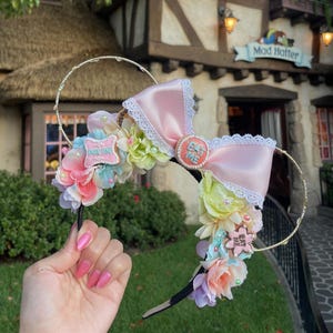 Alice in Wonderland Mickey Ears: Eat Me Cookie, Hand-Painted