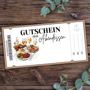 Op de afbeelding: Een cadeaubon voor een diner, met een gedetailleerde illustratie van een maaltijd met wijnglazen en borden met eten. De tekst "GUTSCHEIN f&uuml;r ein Abendessen" wordt in het zwart weergegeven, met ruimte voor ontvanger- en afzenderinformatie.