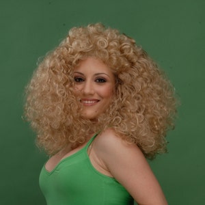 Sandy, Blonde Wavy 1980&#39;s Wig|Lush Curly Blonde Wig - Voluminous Curls for Costume, Party, and Cosplay | High-Quality Synthetic Hair
