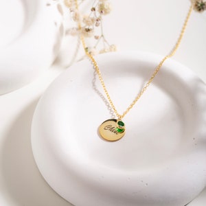 Naam en geboortesteen ketting, familie ketting, familie geboortesteen ketting, initiële en geboortesteen ketting, gepersonaliseerde gouden ketting