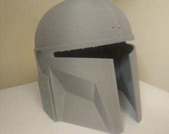 Casco mandaloriano impreso en 3D para disfraz
