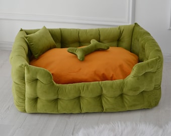 Cama para perro de terciopelo verde personalizada: cueva lavable para mascotas
