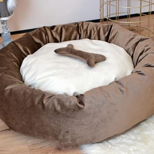 Handmade Purple Dog Bed: Personalized Pet Sofa