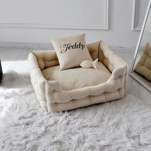 Modern pet cot, suitable for large dogs and small cats with embroidered with the name of your furry pet