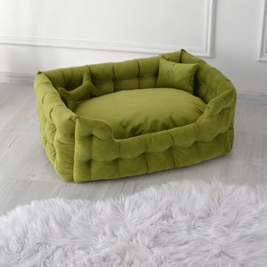 Handmade Light Green Velour Dog Bed: Anti-Claw Design