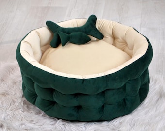 Emerald Green Luxury Handmade Dog Bed Available in Different Sizes and Colors