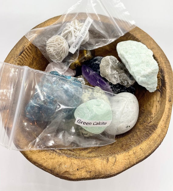 Crystal Advent Calendar, Advent Calendar for Adults Advent Calendar for  Teens Witchy Gifts Gem Mystery Box Mystical Gem and Mineral Gift Box - Etsy