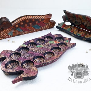 Vintage Foldable Mancala Board Game: Handmade Batik Wooden Congkak
