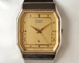 Vintage Citizen Seven Quartz Watch: Gold-tone Day-date  display picture 1