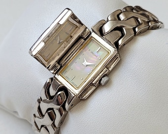 Vintage Pulsar Bracelet Watch with cover/Mother of pearl dial 90s Unique